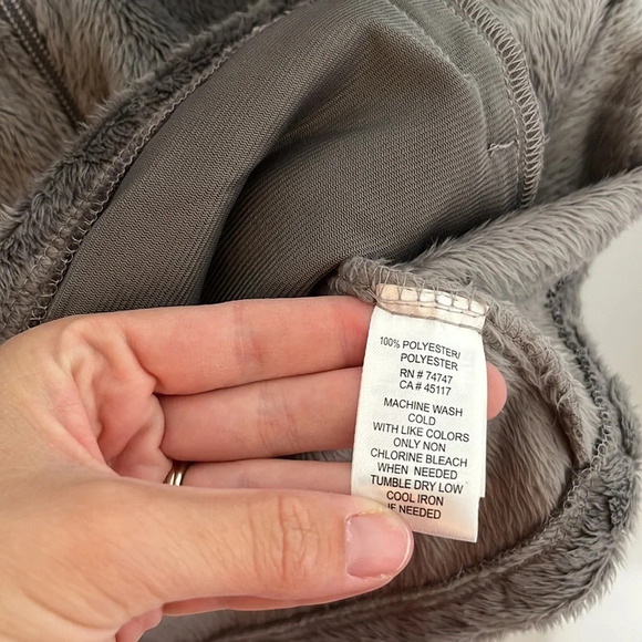 Natural Reflections Gray Fleece Quilted Full Zip Jacket - Picture 5 of 6